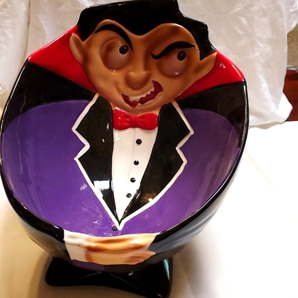 Candy bowl
